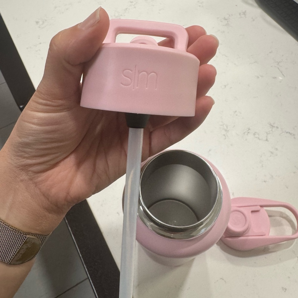 NEW simple modern pink 32 oz water bottle - Picture 5 of 5
